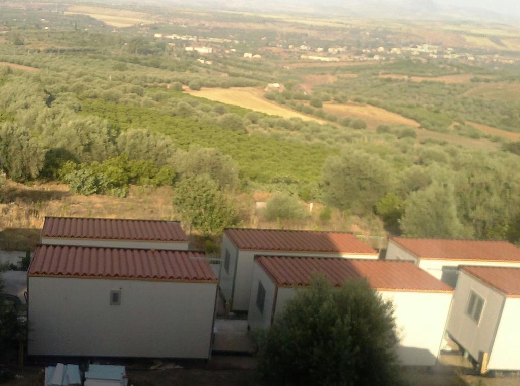 Sivillage Motta SantʼAnastasia Kültér fotó